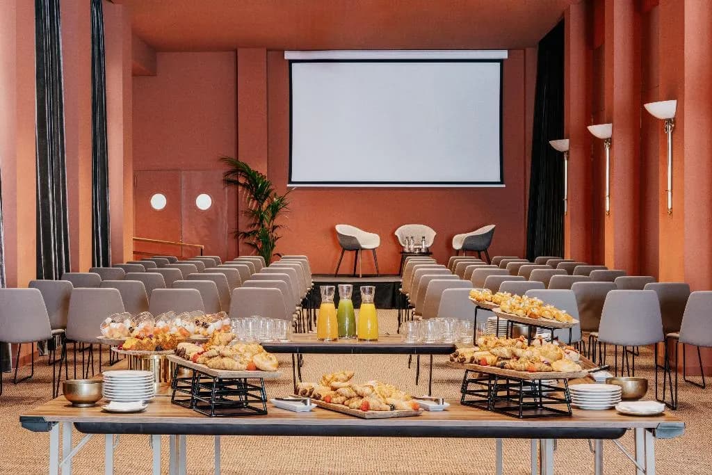 Conferences, Casa de las Artes, member of Melia Collection, Madrid