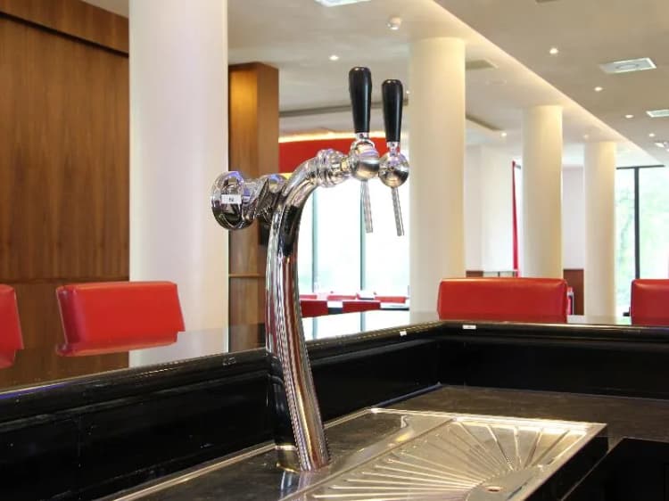 Bar, Bastion Hotel Vlaardingen, Amsterdam