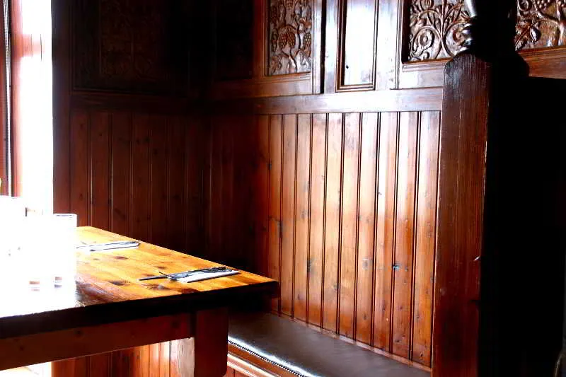Bar, Maddens Bridge Bar and Restaurant, Cork