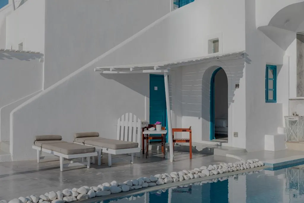 DOUBLE WITHOUT BALCONY Room, Afroessa Hotel, Santorini