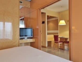 Atahotel Quark Due Residence, Milan