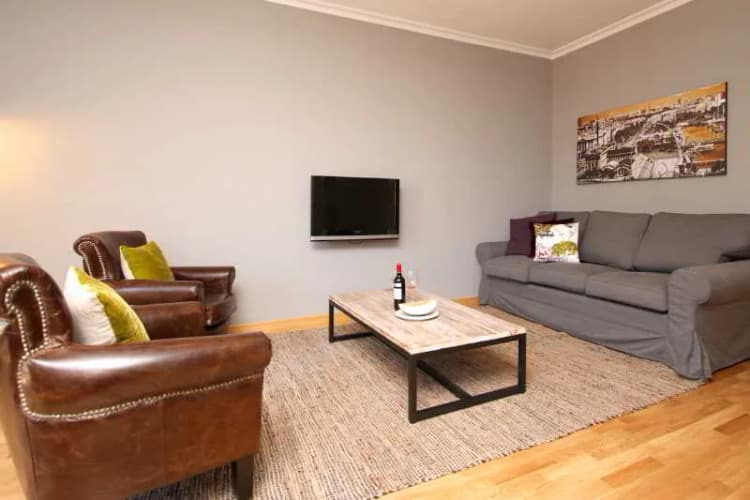 Room, Paseo De Gracia Apartments, Barcelona