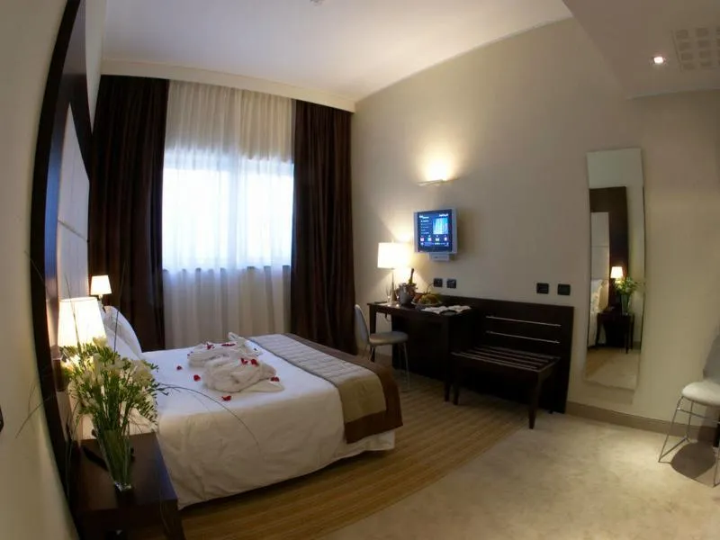 DOUBLE STANDARD Room, iH Hotels Milano Watt 13, Milan