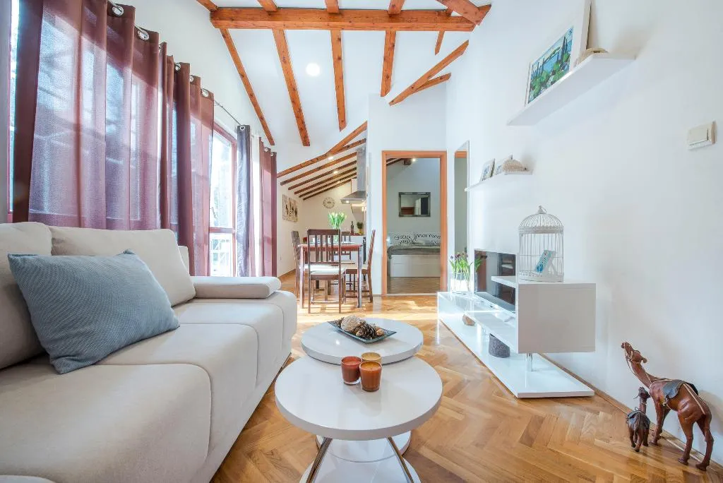 APARTMENT CAPACITY 3 ONE BEDROOM Room, Villa Tolja, Dubrovnik