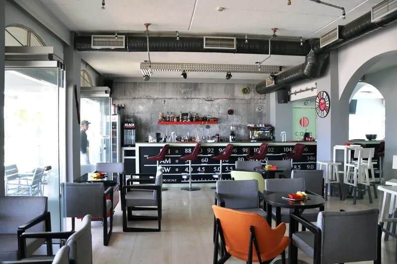Bar, Zephyros, Kos