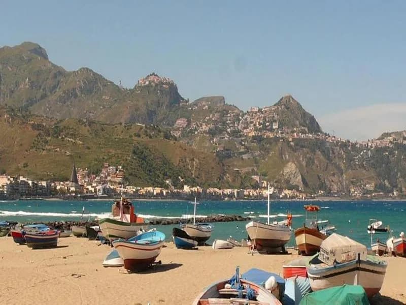 Beach, Villa Nefele, Catania