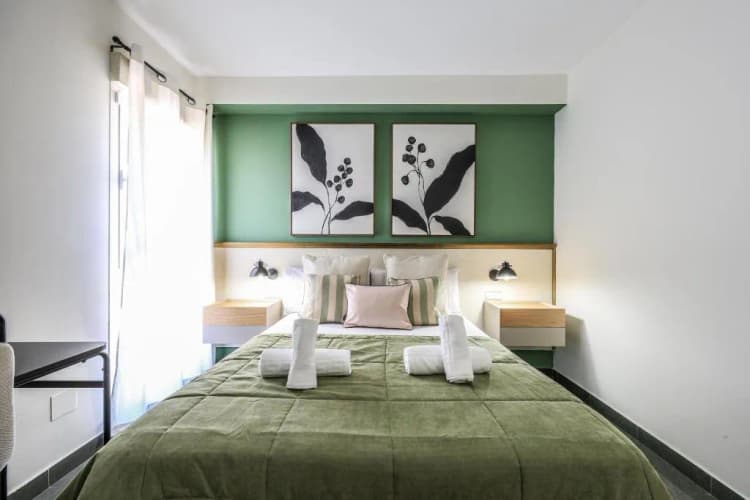 General view, Lusso Velilla, Madrid