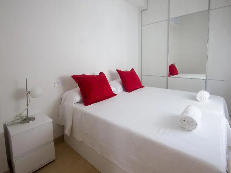 APARTMENT TWO BEDROOMS Room, Style Apartments Puerto, Valencia