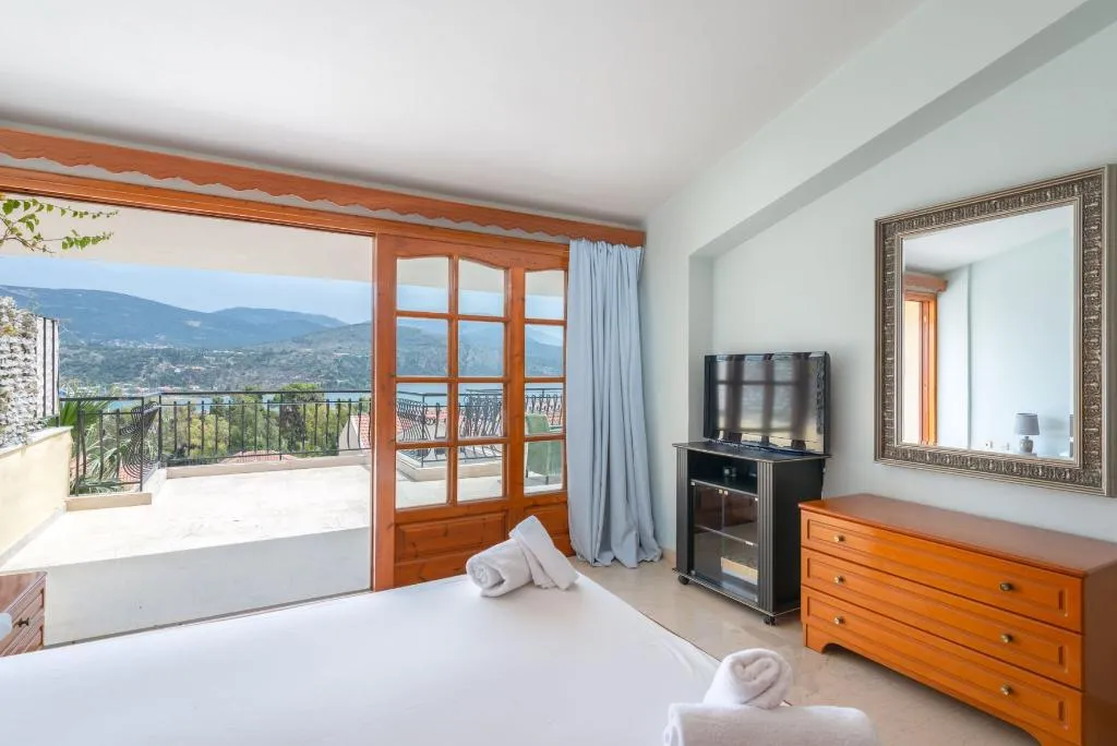 APARTMENT ONE BED Room, Europe Hotel, Kefallinia