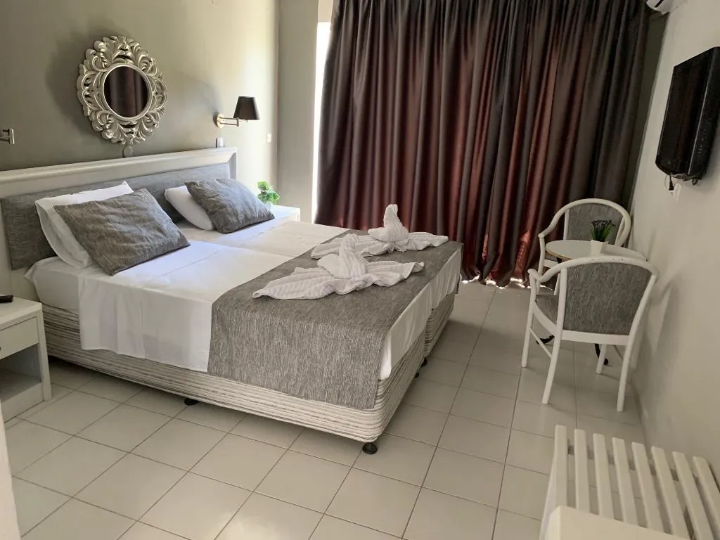 Double or Twin GARDEN VIEW Room, Alkyonides Hotel, Rhodes