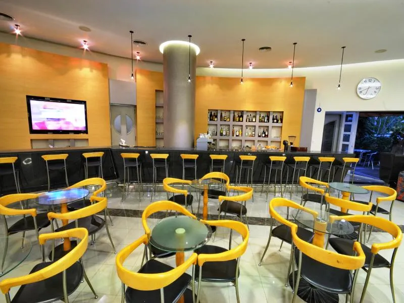 Bar, Maritina, Kos