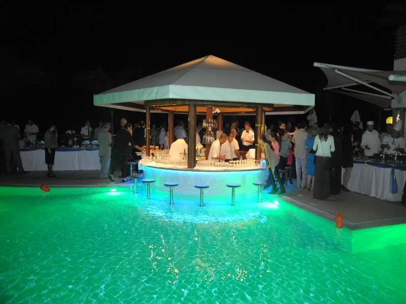 Bar, Vassos Nissi Plage Hotel & Spa, Cyprus