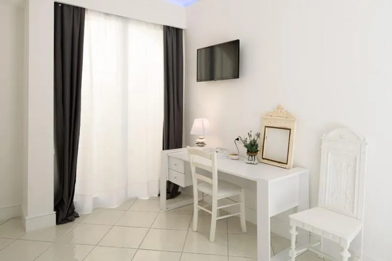 Double or Twin SEA VIEW Room, Bussola di Hermes, Naples