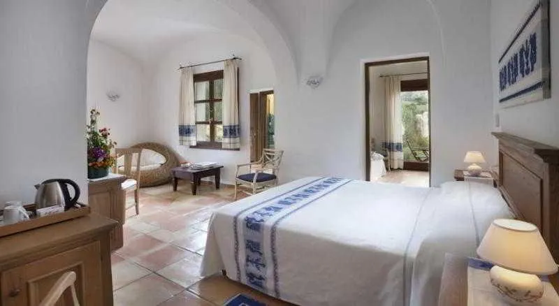 DOUBLE DELUXE Room, Parco Degli Ulivi, Olbia