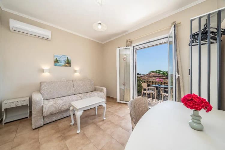 APARTMENT SEA VIEW TWO BEDROOMS Room, Dionysios Studios & Apartments, Kefallinia