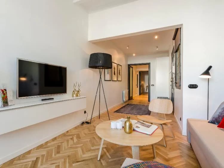 APARTMENT ONE BEDROOM WITH TERRACE Room, Urban District, Barcelona