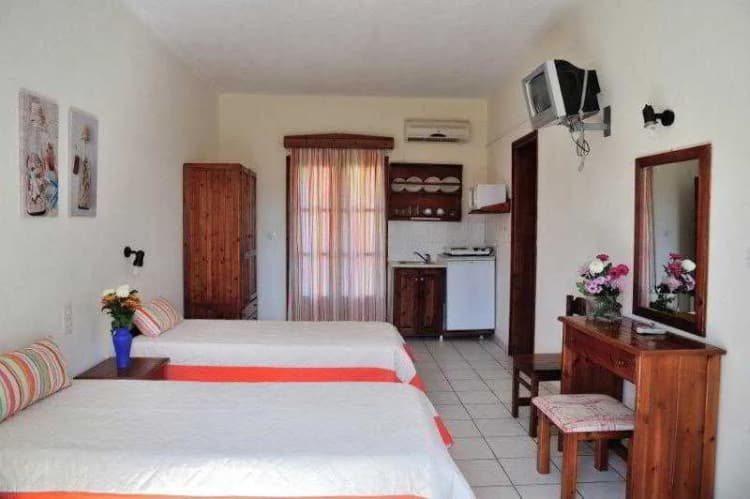 Room, Manolas Studios, Skiathos