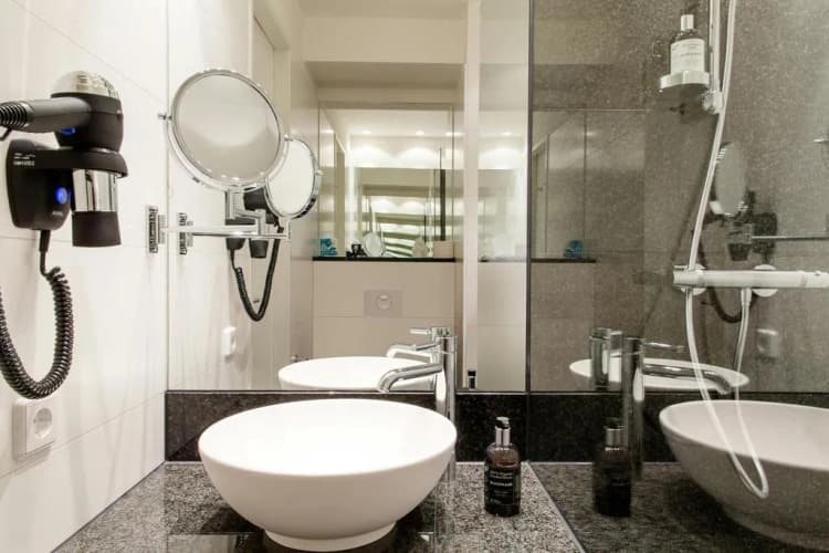 DOUBLE WITH VIEWS Room, Hotel Motel One Barcelona-Ciutadella, Barcelona
