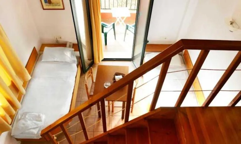 APARTMENT CAPACITY 4 Room, Petra Village, Crete