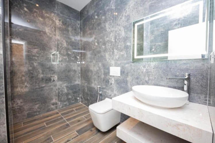 Alion Hotel 21, Durres