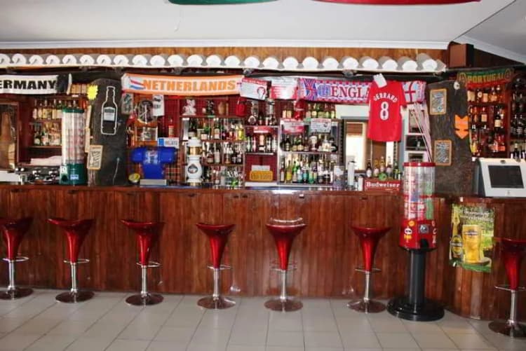 Bar, Torre Velha, Algarve