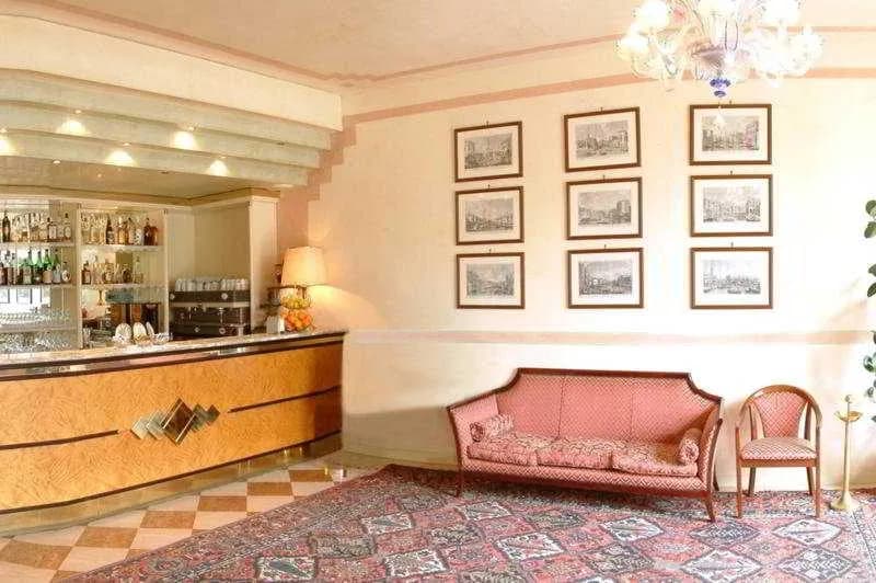 Bar, Villa Braida, Venice