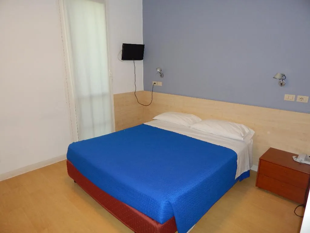 DOUBLE STANDARD Room, Excel Milano 3 Next, Milan