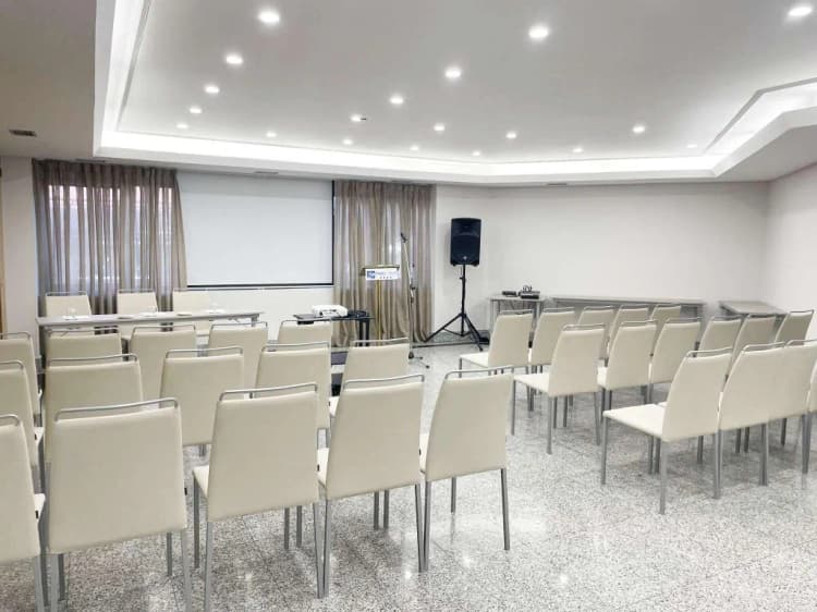 Conferences, Hotel AR Parquesur, Madrid