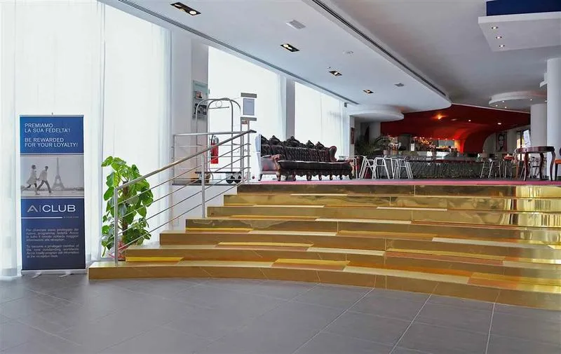 Bar, Mercure Olbia, Olbia