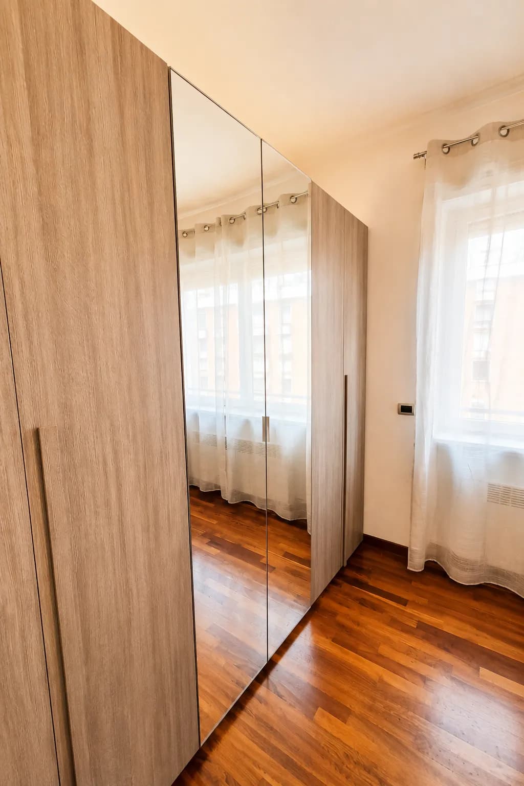 APARTMENT BASIC Room, Style Homes, Milan