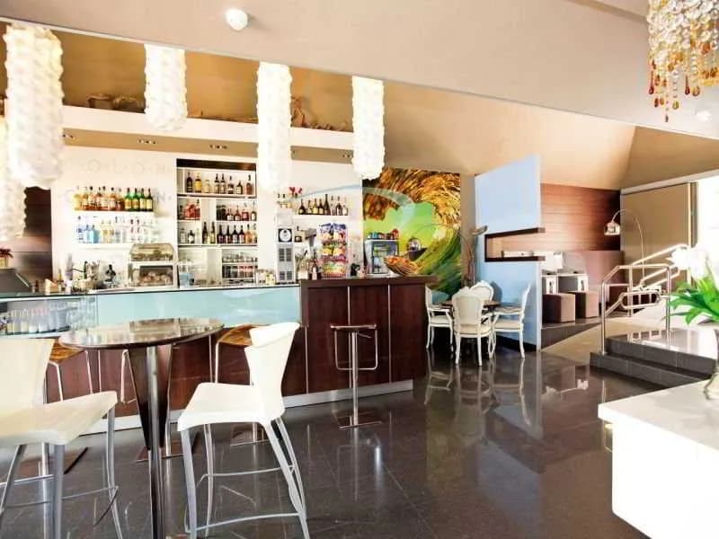 Bar, Colon II, Tenerife