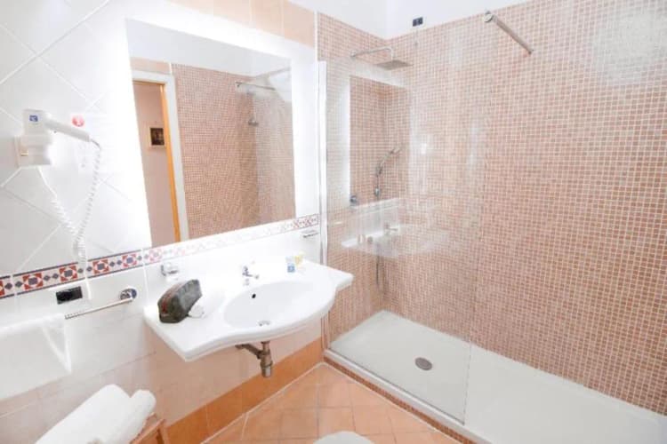 DOUBLE COMFORT Room, Rivage Hotel, Naples