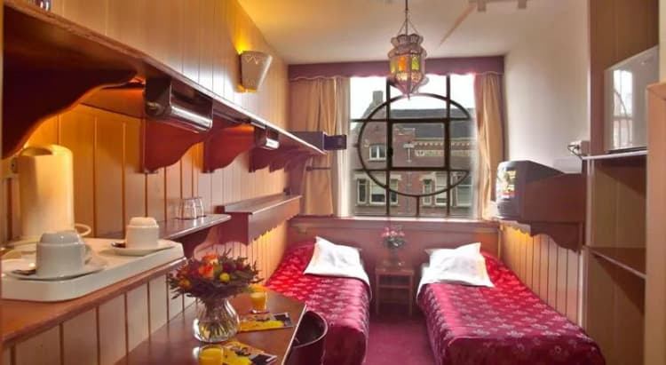 DOUBLE STANDARD Room, Nadia, Amsterdam