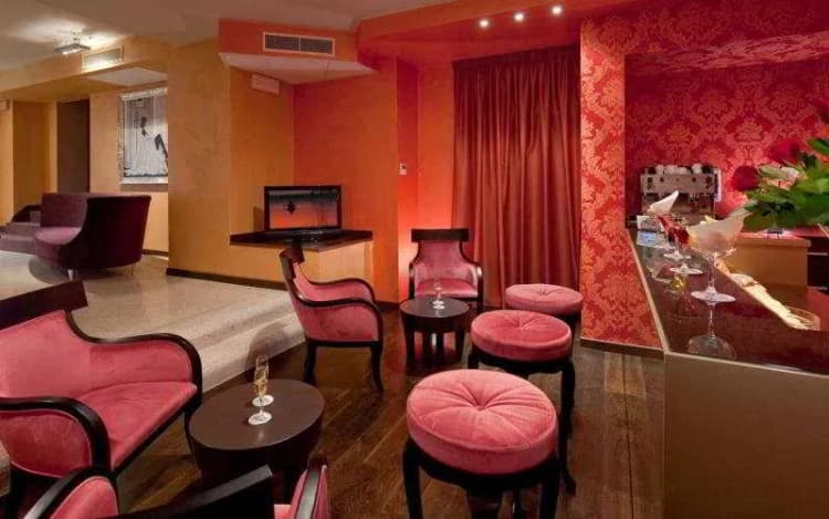 Bar, c-hotels Fiume, Rome