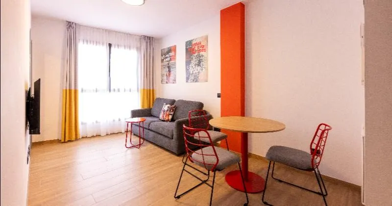 APARTMENT CAPACITY 4 TWO BEDROOMS Room, Sholeo Lodges Las Palmas Flats, Gran Canaria