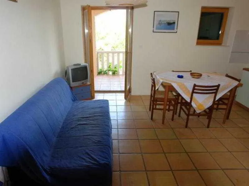 APARTMENT CAPACITY 4 Room, Santic, Split