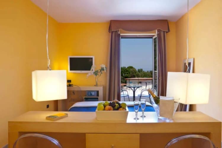 DOUBLE COMFORT Room, Rivage Hotel, Naples