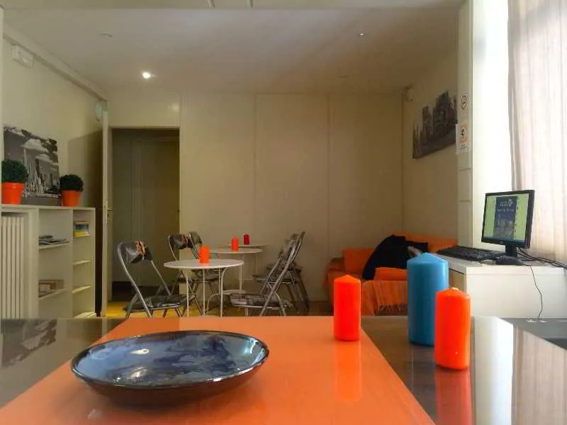 Lobby, Barcelona City Street Hostal, Barcelona