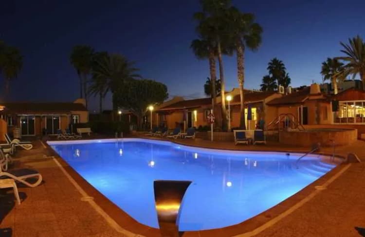 Pool, Los Almendros (gay, lesbian & friends), Gran Canaria