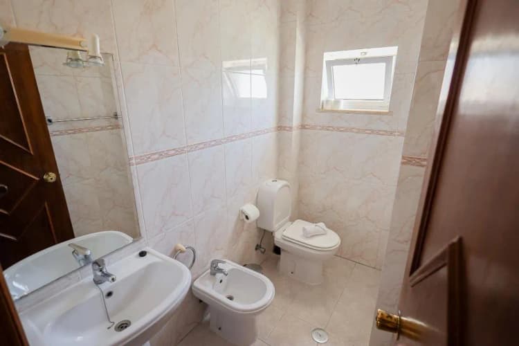 APARTMENT CAPACITY 7 THREE BEDROOMS Room, Benvindo Apartamentos by Umbral, Algarve