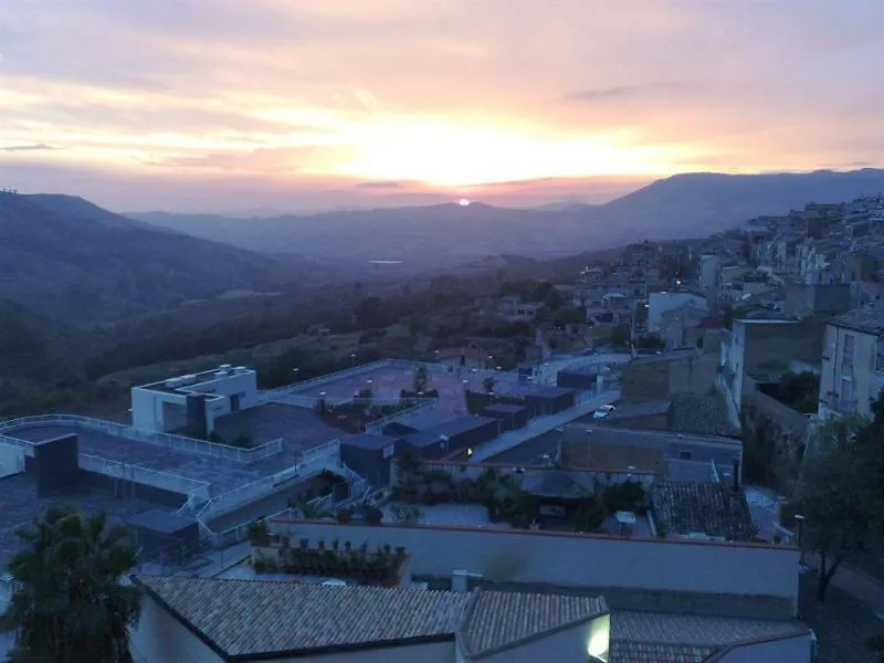 General view, B&B Girosa, Catania