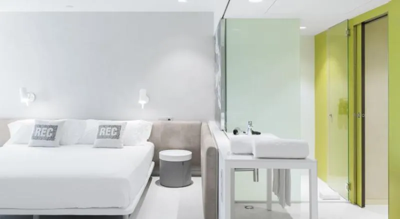 DOUBLE DELUXE Room, Rec Barcelona-Only Adults, Barcelona
