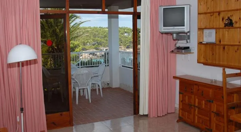 APARTMENT ONE BEDROOM Room, Apartamentos del Rey, Ibiza