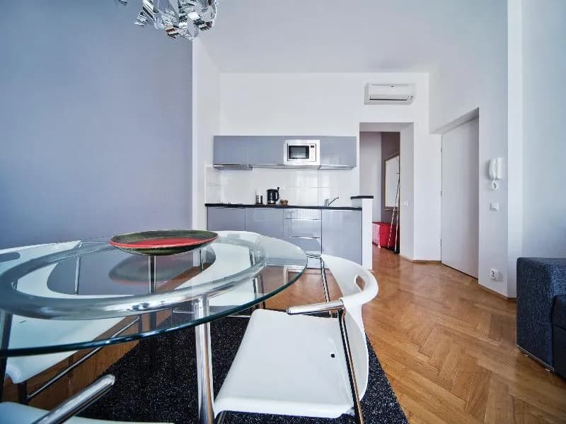 APARTMENT CAPACITY 4 ONE BEDROOM Room, 4Seasons Apartments Cracow, Krakow