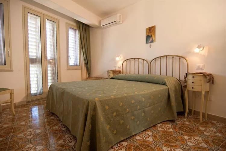 General view, B&B U Palmentu, Taormina