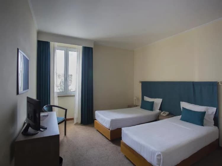 Double or Twin STANDARD Room, Ever Lisboa City Center Hotel, Lisbon