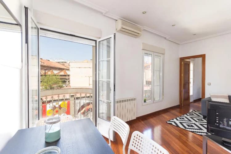 APARTMENT ONE BEDROOM Room, Smartr La Latina, Madrid