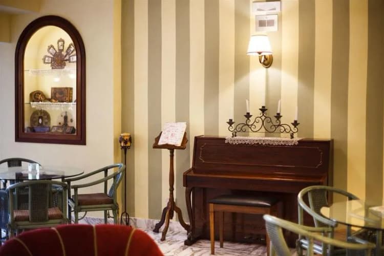 General view, Girasole Hotel, Naples