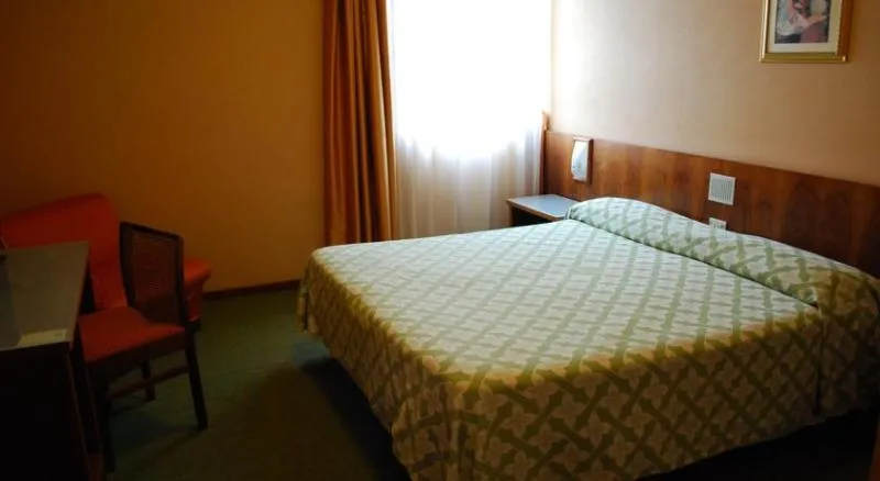 DOUBLE SINGLE USE STANDARD Room, Tre Torri, Catania