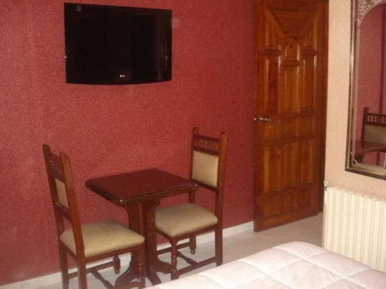 Room, Guynemer, Casablanca